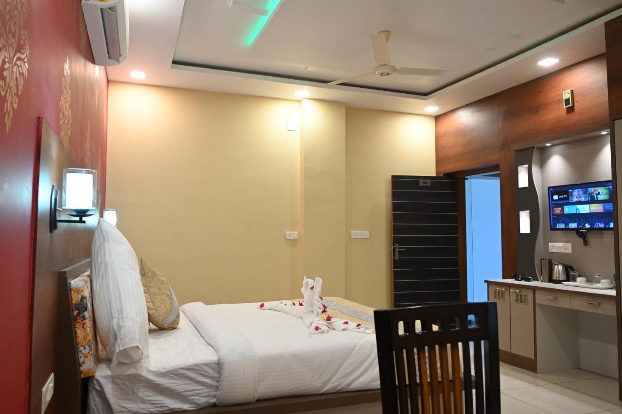Hotel Bhairav Niwas Bikaner Exterior photo
