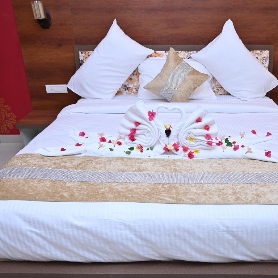 Hotel Bhairav Niwas Bikaner Exterior photo
